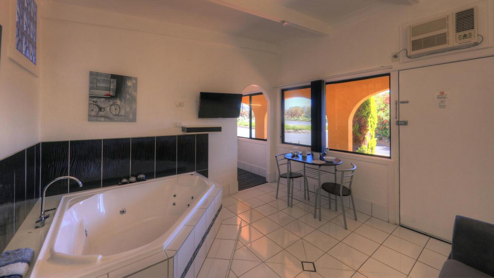 Twin Swans Motel Inverell Extérieur photo