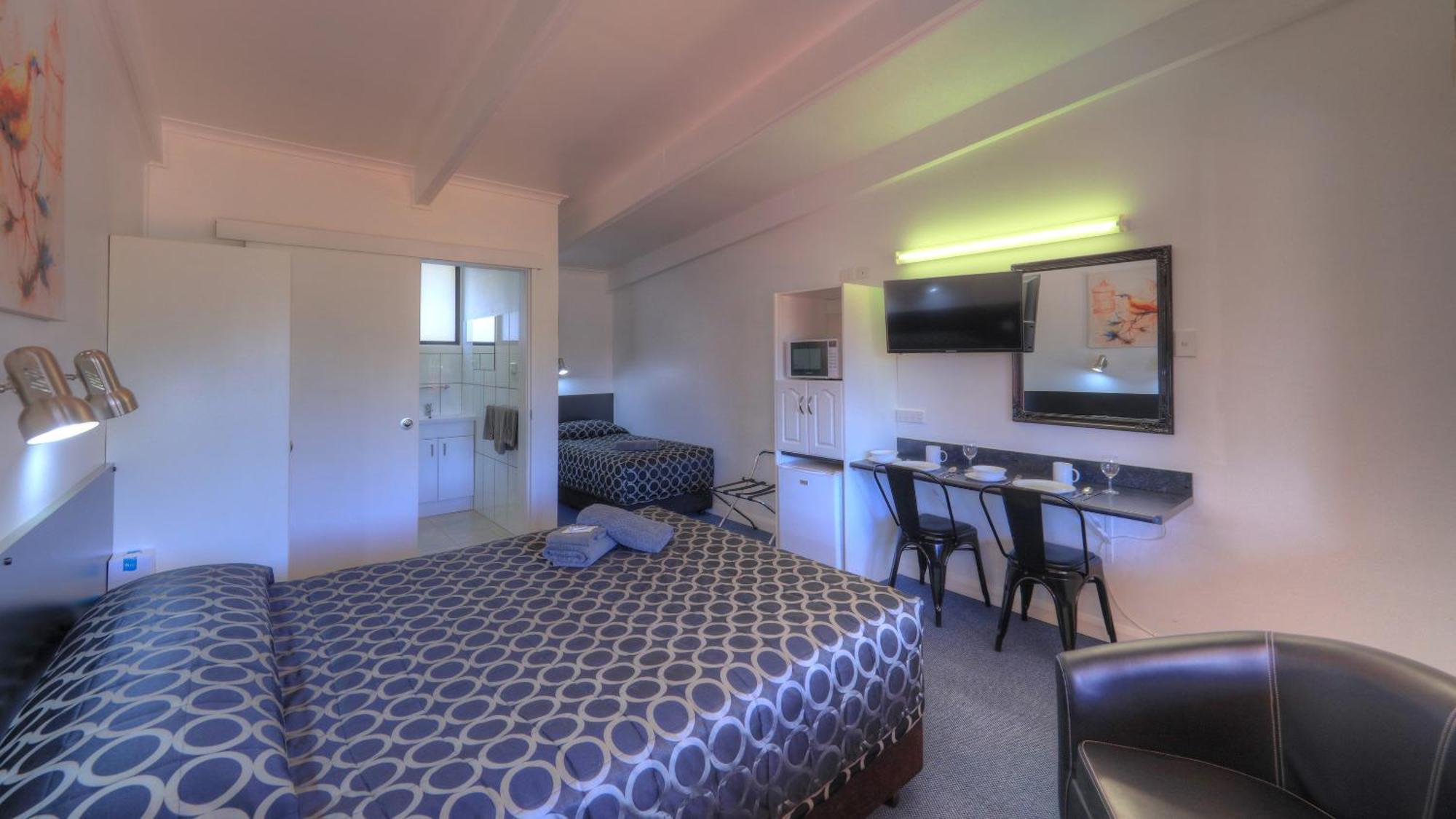 Twin Swans Motel Inverell Extérieur photo