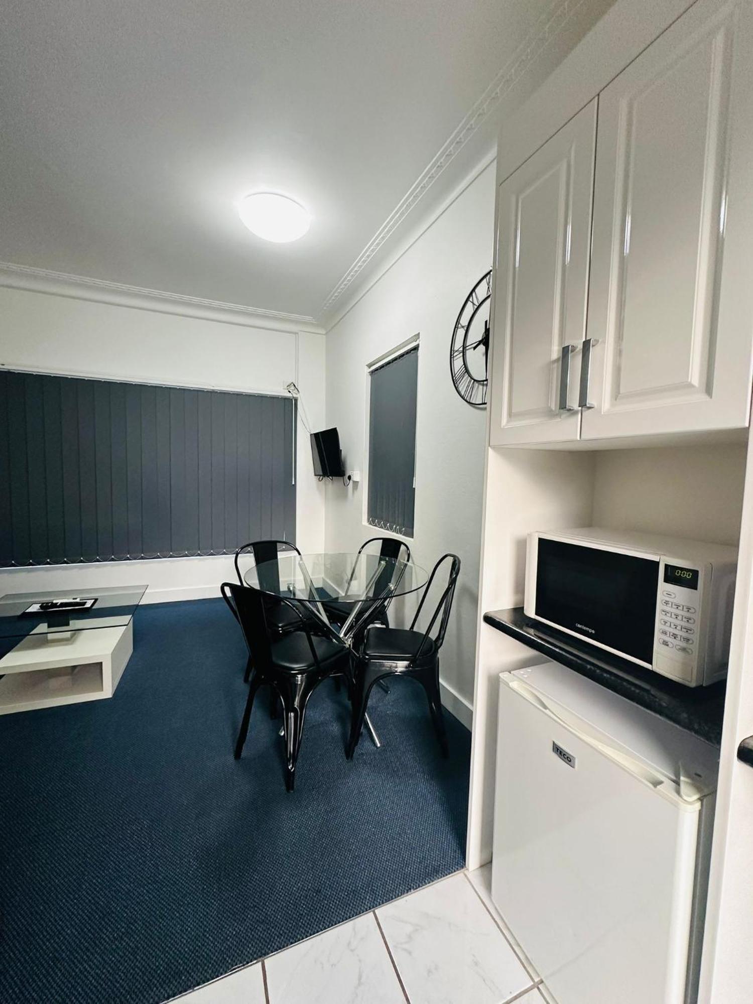 Twin Swans Motel Inverell Extérieur photo